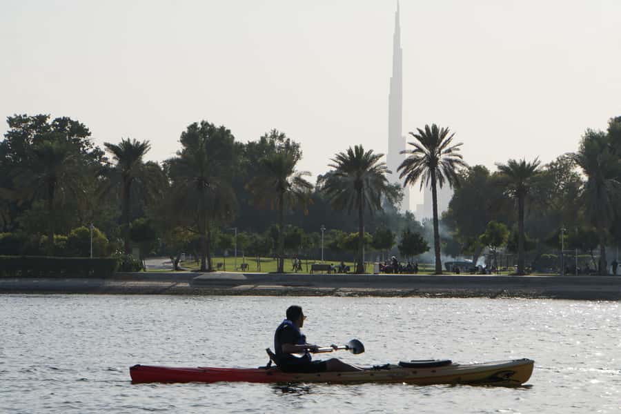 Dubai: Sunset/Night Dubai Creek Kayak Tour - The sunset pause on the creek