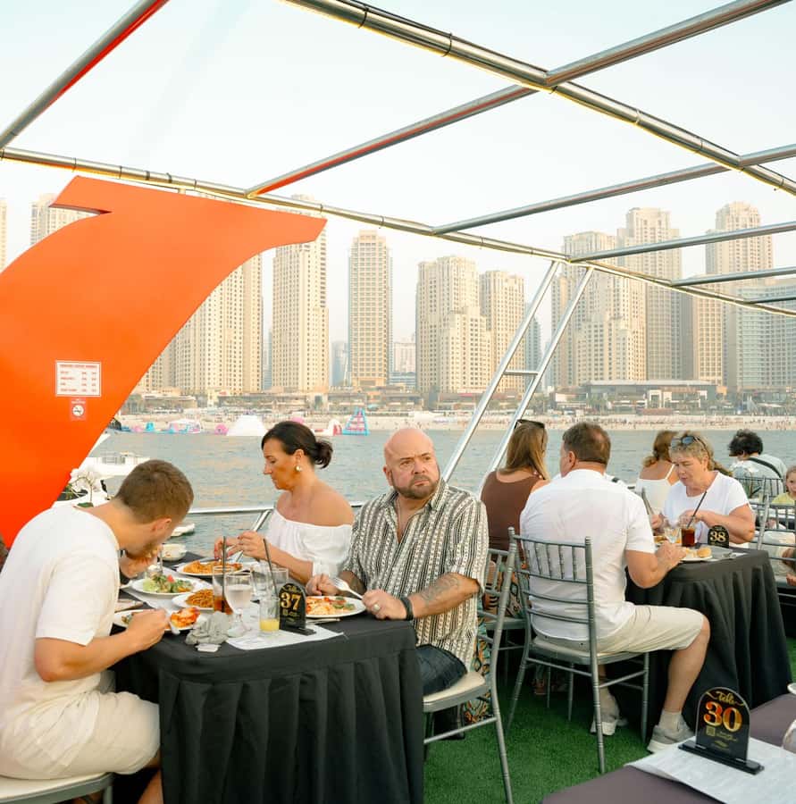 Dubai: Sunset or Dinner Cruise with Live Music & Open Bar - Buffet dinner with pasta and noodle stations