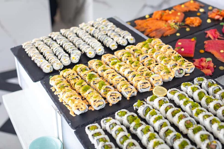 Dubai: The Palm Saturday Brunch with Unlimited Food & Drinks - Arriving at Th8 Palm Dubai Beach Resort