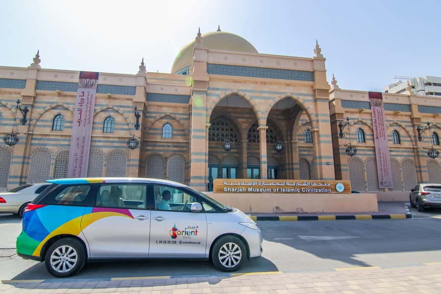 Dubai: The Pearl Of The Gulf - Half Day Sharjah City Tour - Walking through Souk Al Arsa in the old town