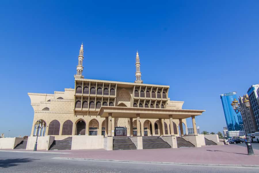 Dubai: The Pearl Of The Gulf - Half Day Sharjah City Tour - Al Noor Mosque and the Corniche photo stop