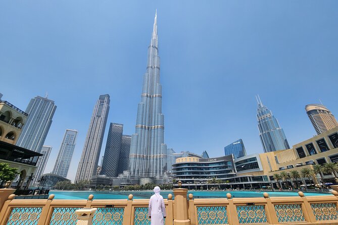 Dubai Top Ten Must-see Sights with Burj Khalifa and Transfers - Souk Madinat Jumeirah and the Burj Al Arab