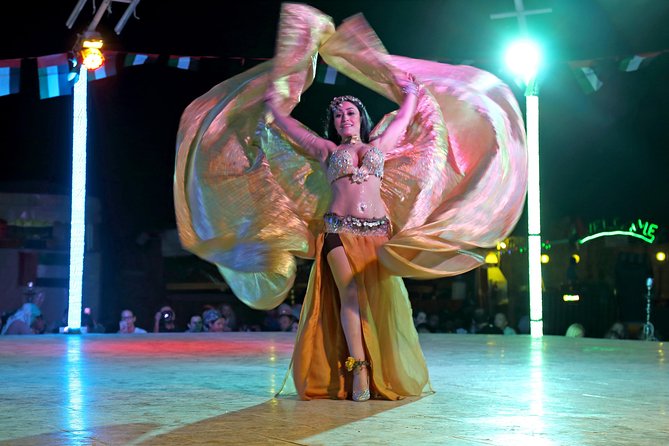 Dubai Tour and Desert Safari: Sand Boarding & BBQ Dinner Combo - Gold Souk and Spice Souk: A 45-Minute Walk Through Old Dubai