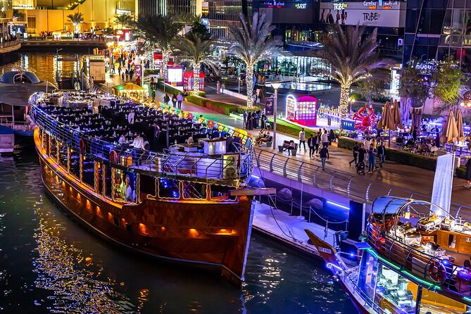Dubai Tour At Night - Dubai Mall and the Burj Khalifa Fountain Finale