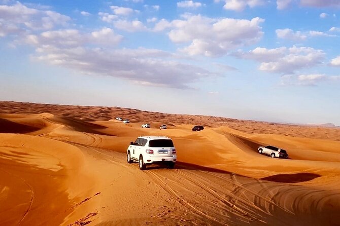 Dubai: Unique MORNING 4WD Red Dunes Safari - The ride from Dubai to the red dunes