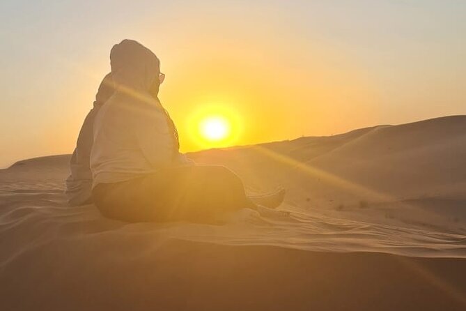 Dubai: Unique SUNSET Buggy Red Dunes Safari - Sandboarding and the slow camel ride