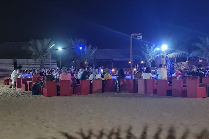 Dubai Unique Sunset Combo: 4WD and Quad Bike Red Dunes Safari - Dinner and live shows at the desert camp
