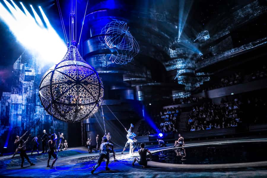 Dubai: Water Canal Cruise and La Perle Show with Dinner - La Perle: The Real Headliner