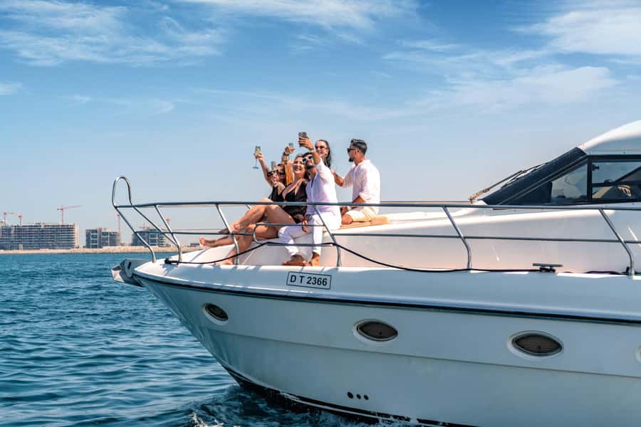 Dubai Yacht Tour - Boat Trip upto 12 guests Private event - Dubai Marina and JBR on the one-hour route