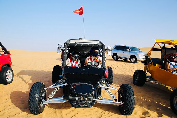 Dune Raiders - Sandboarding adds a short burst of fun