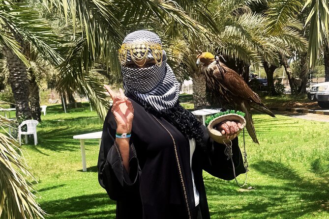 Evening Desert Safari Dubai BBQ Dinner Dune Bashing Dune Buggy - A short camel ride with a cultural purpose