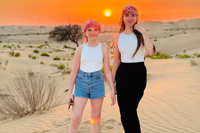 Evening Desert Safari Quad Bike and Live BBQ - Live BBQ and unlimited drinks keep the evening moving