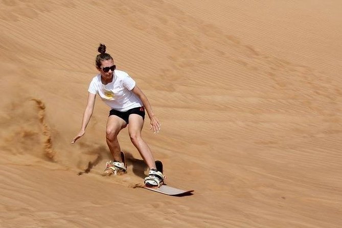Evening Desert Safari with BBQ Dinner - The 4x4 pickup and route from Dubai