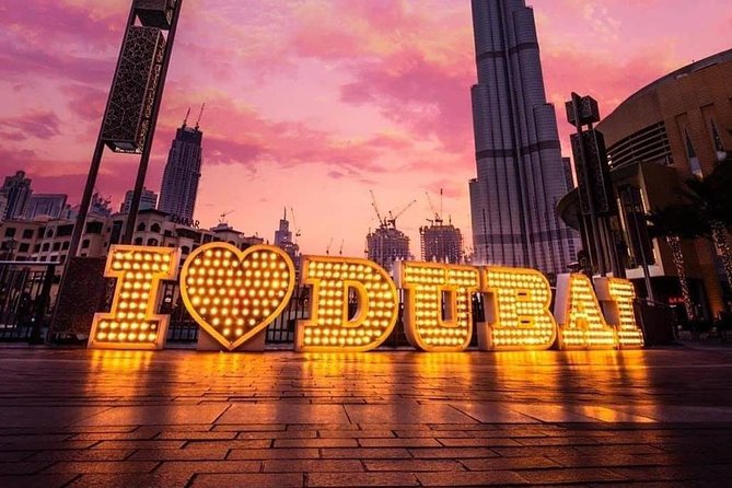 Evening Dubai City Tour with Burj Khalifa Experience - Madinat Jumeirah and the resort side of Dubai