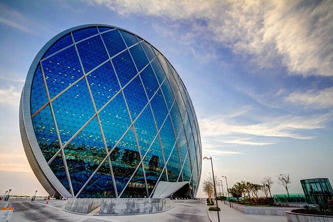 Exclusive Abu Dhabi tour, without Ferrari World - What this Abu Dhabi day trip is really designed to do
