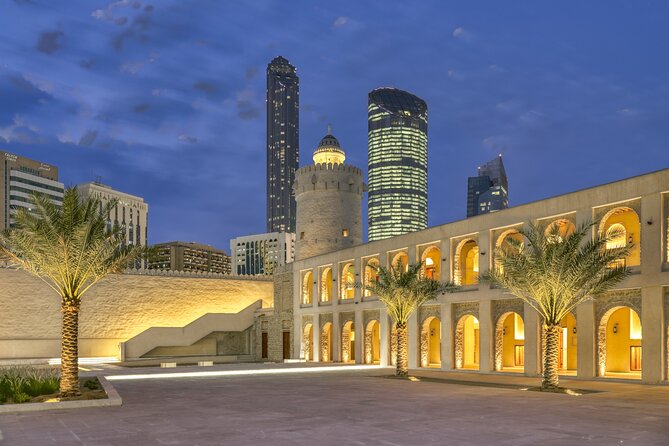 Fast-Track Admission Ticket to Qasr Al Hosn - Food, coffee, and time on the site