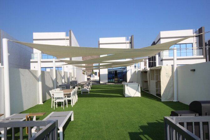 From Abu Dhabi: 2 Dives for Certified Divers in Fujairah - Khorfakkan Amphitheatre and the final views