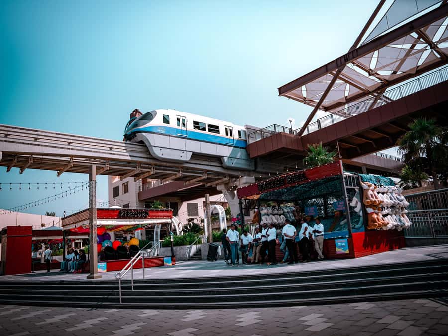 From Abu Dhabi: Dubai Full-Day Sightseeing Tour - Dubai Marina and the first look at the new city