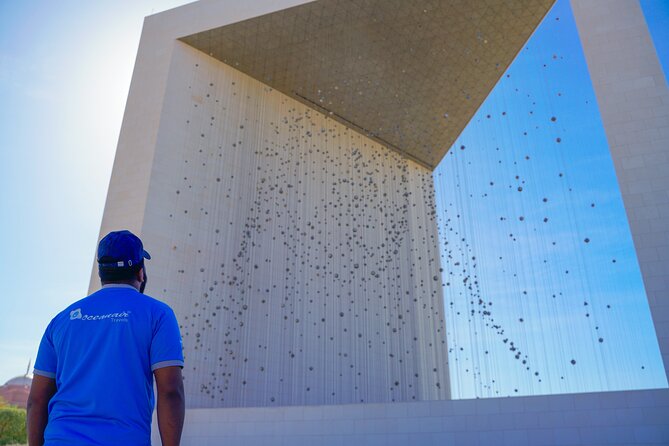 From Dubai: Abu Dhabi City Sightseeing & Sheikh Zayed Mosque - Understanding the Founder’s Memorial