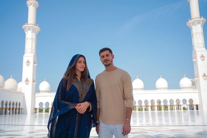 From Dubai: Abu Dhabi Day Tour with Grand Mosque & Louvre Museum - The essential points at a glance