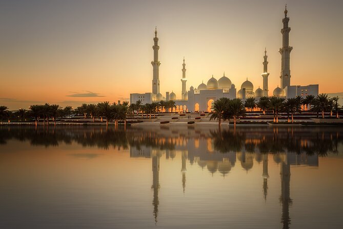 From Dubai: Abu Dhabi Sheikh Zayed Grand Mosque Guided Tour - Walking, crowds, and time for photographs