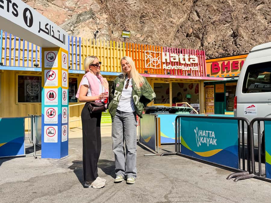 From Dubai: Hatta Sightseeing Tour with kayaking - Wadi Hub and the walk to Al Khattem Dam
