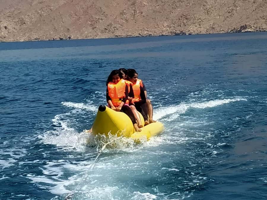 From Dubai/Sharjah/RAK: Dibba Musandam Trip & Dhow Cruise - The Early Pickup and Road to the Border