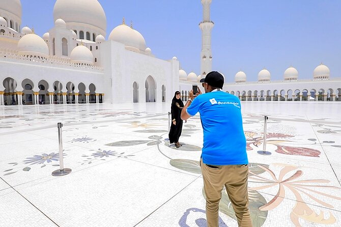 From Dubai To Abu Dhabi: Royal Palace, Grand Mosque &Etihad Tower - Why Abu Dhabi makes a worthwhile day trip