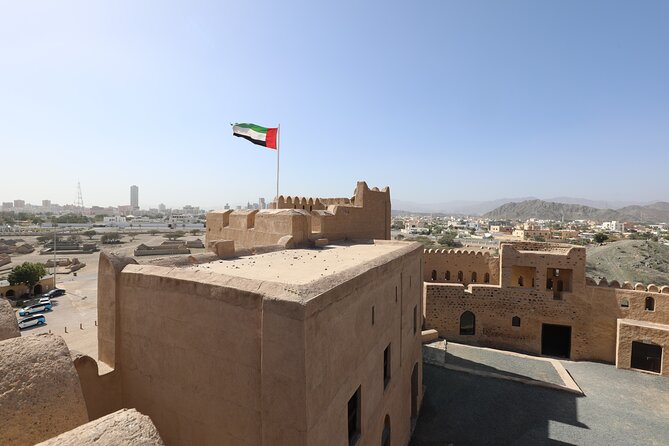 From Dubai to Fujairah: Full Day Tour with Sheikh Zayed Grand Mosque - Should you book the Fujairah day tour?