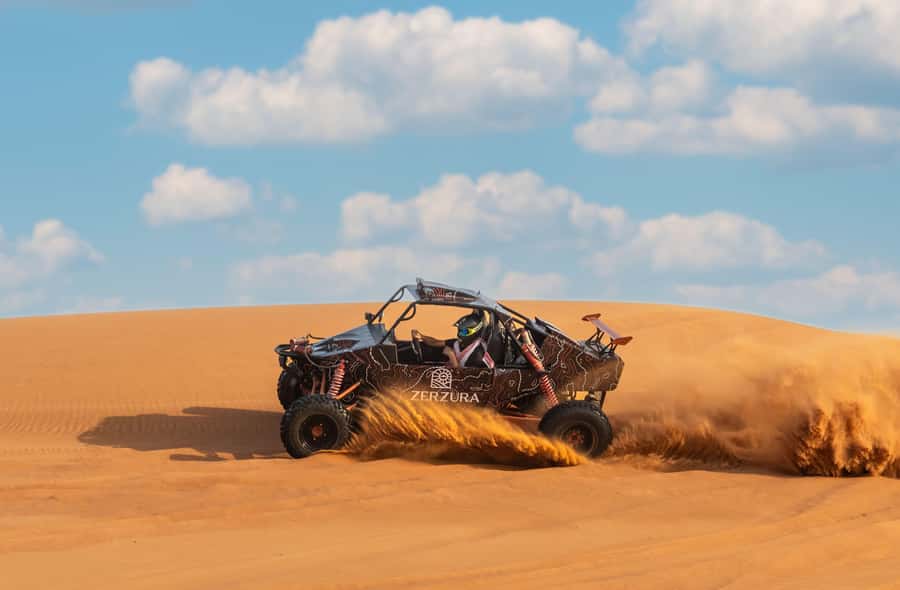 From Dubai: Zerzura Dune Buggy Experience & Fossil Discovery - Fossil Rock and the limits of the history stop