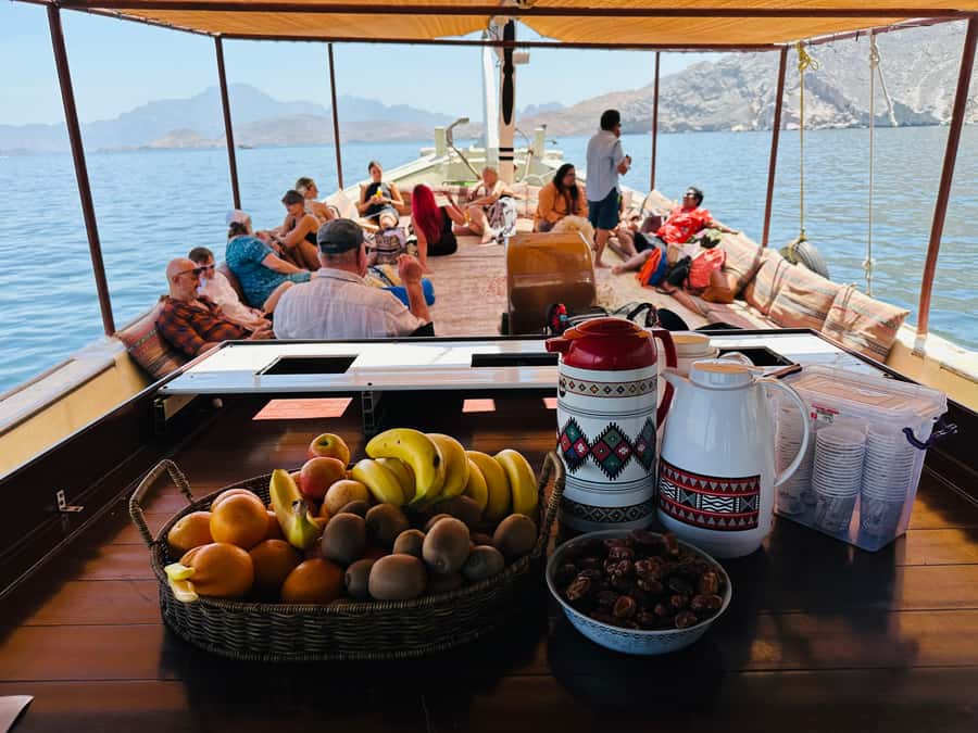 From Ras al Khaimah: Musandam Khasab Day Trip with Transfer - Telegraph Island and Seebi Island water stops