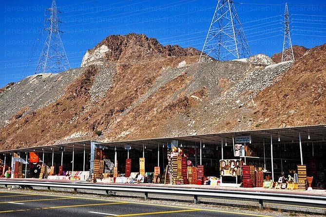 Fujairah Private day trip from Dubai with Lunch - Lunch and swimming at the beach resort