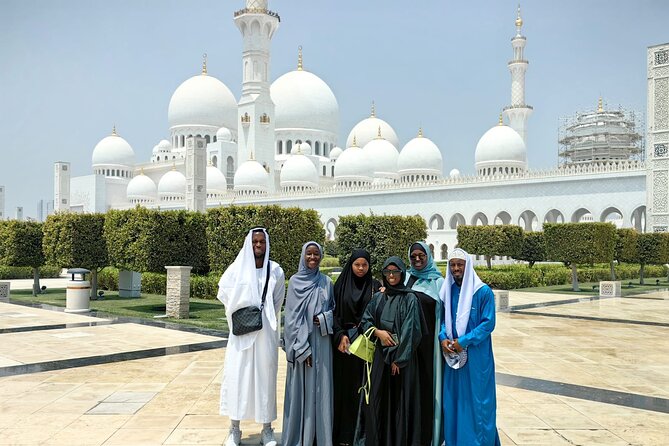 Full-Day Abu Dhabi City Shared Tour - Emirates Palace and the Corniche area