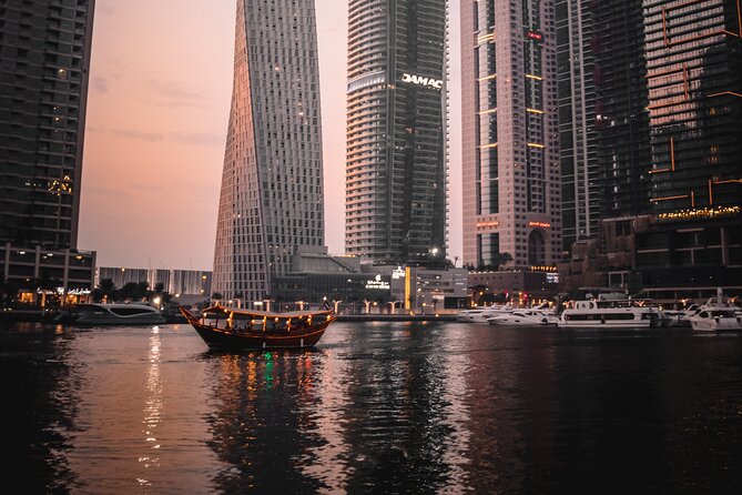 Full-Day Private Guided Tour of Dubai's Top Attractions - What the $399 price really buys you