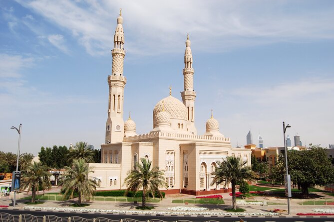 Full-Day Tour Dubai with Burj Khalifa Pass from Abu Dhabi - Why this day trip makes sense from Abu Dhabi