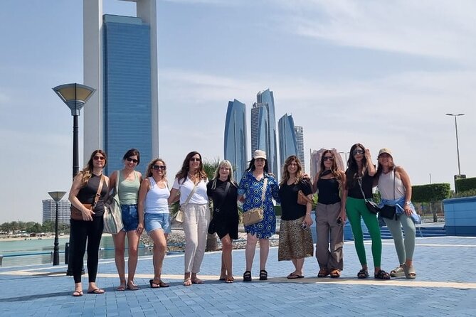 Full Day Tour Exploring Abu Dhabi - Emirates Palace: a polished 30-minute look