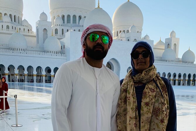 Full-Day Tour to Abu Dhabi with Pick Up - Qasr Al Watan, Etihad Towers, and Saadiyat Island