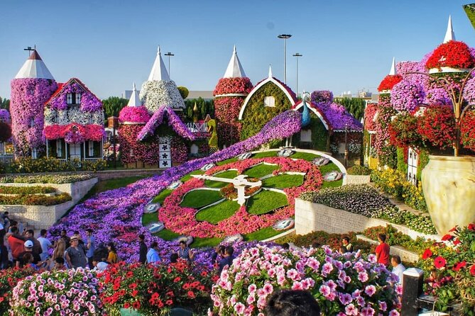 Global Village Dubai Tickets with Transfer Option - Crowds, family nights, and comfort
