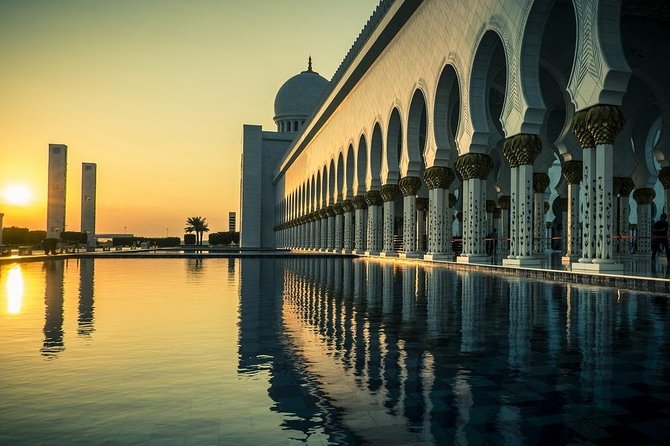 Guided Abu Dhabi City Tour with Sheikh Zayed Grand Mosque - Presidential Palace, Etihad Towers, and Emirates Palace