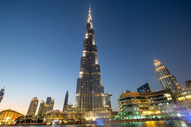 Iconic Burj Khalifa Views Experience Dubai's Skyline - Views of Dubai, the Desert, and the Gulf