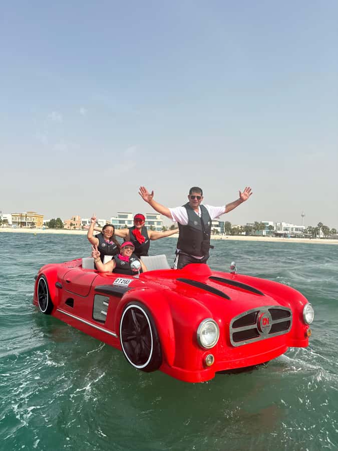 Jet Car: Squad Goals, 4 Seats. 1 Epic Ride Dubai - What kind of ride is this?