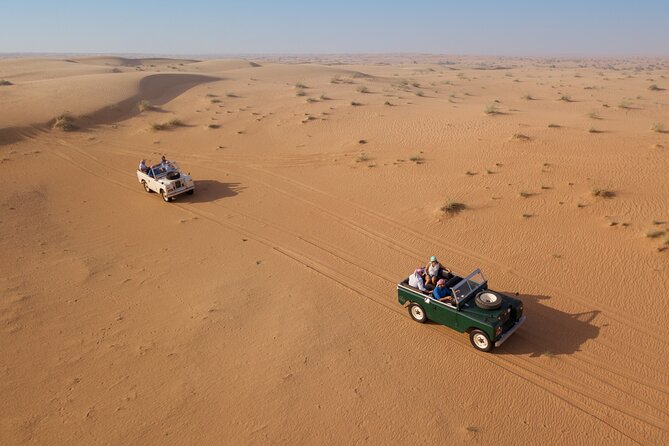 Luxury Hot Air Balloon, Land Rover Defender & Michelin Breakfast - The vintage Land Rover ride to the private retreat
