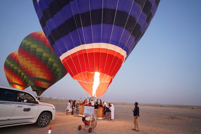 Magical Hot Air Balloon In Dubai - Falconry, an old UAE tradition