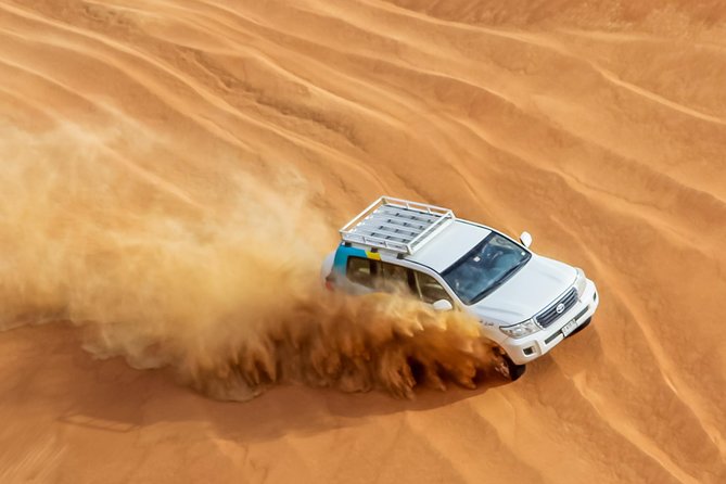 Mleiha Dubai Desert Safari with Stargazing and Dinner - Dinner at Mleiha Café, with a slower finish