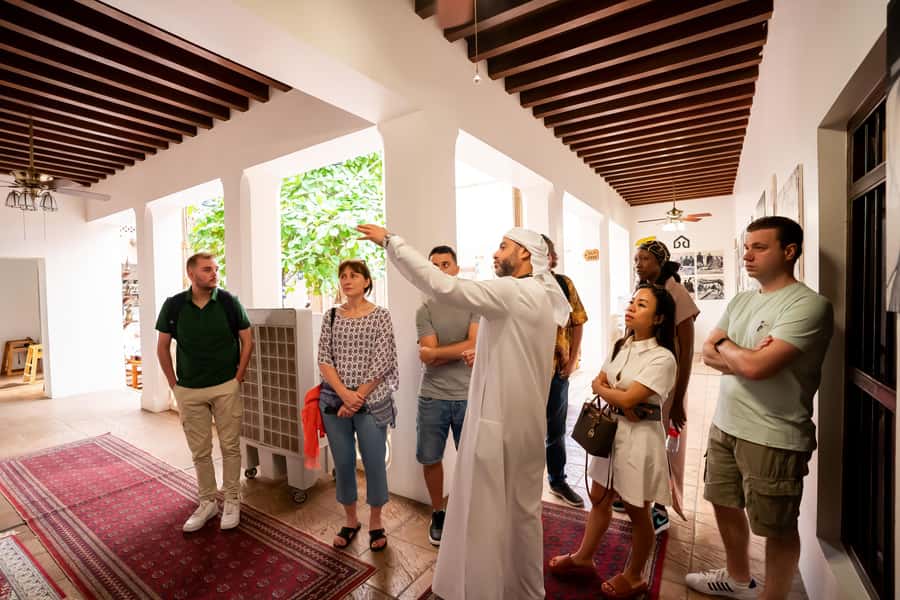 Old Dubai Guided Tour With Photographer: Souks & Street Food - Starting with coffee at Al Khayma Heritage House