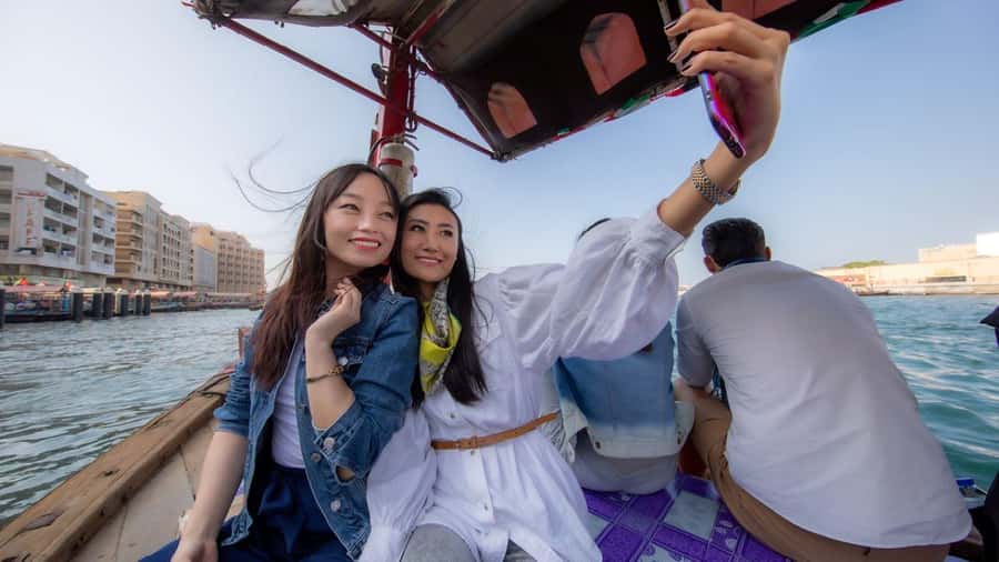Old Dubai Heritage Tour: Souks, Mosques & more hidden gems! - What makes this half-day tour useful