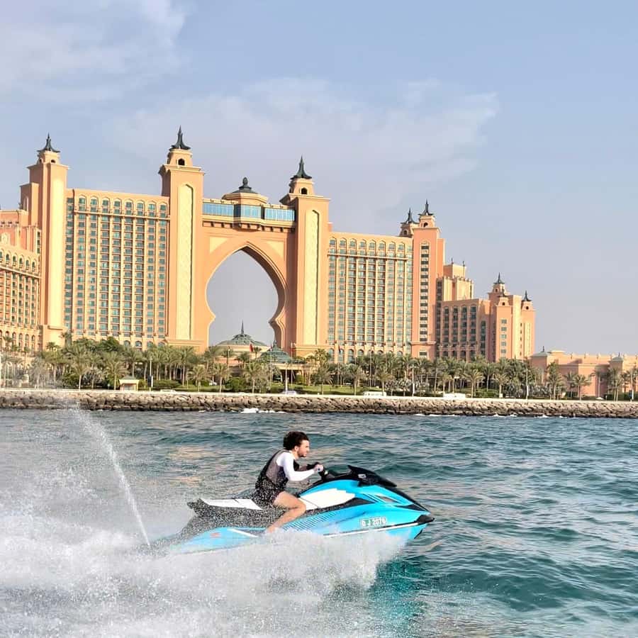 Palm Jumeirah: 1.5-Hour Guided Jet Ski Tour - Key points at a glance