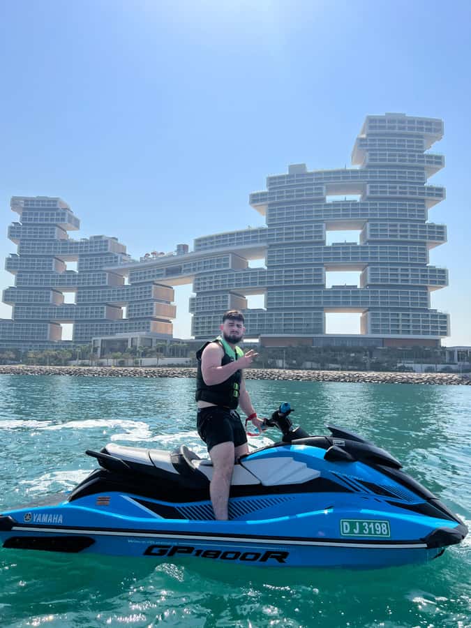 Palm Jumeirah: 1.5-Hour Guided Jet Ski Tour - The Sheikh’s private island