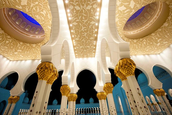 Premium Abu Dhabi Half Day Tour from Dubai - The Drive From Dubai to Abu Dhabi
