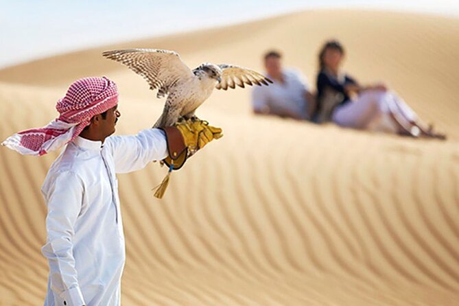 Premium Dubai Desert Safari Experience - Dinner: grilled chicken, vegetables, and halal choices